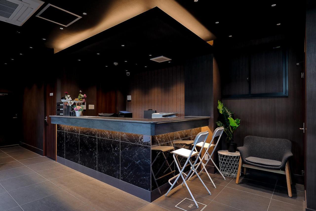 Ostay Namba Minami Hotel Toyotomi Skybird Osaka Bagian luar foto
